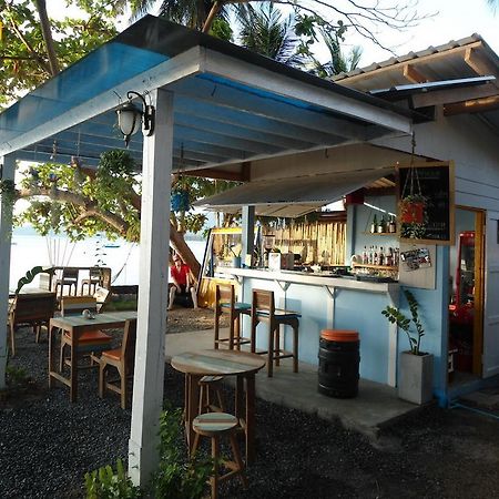 Think & Retro Cafe Lipa Noi Samui Vandrehjem Eksteriør billede