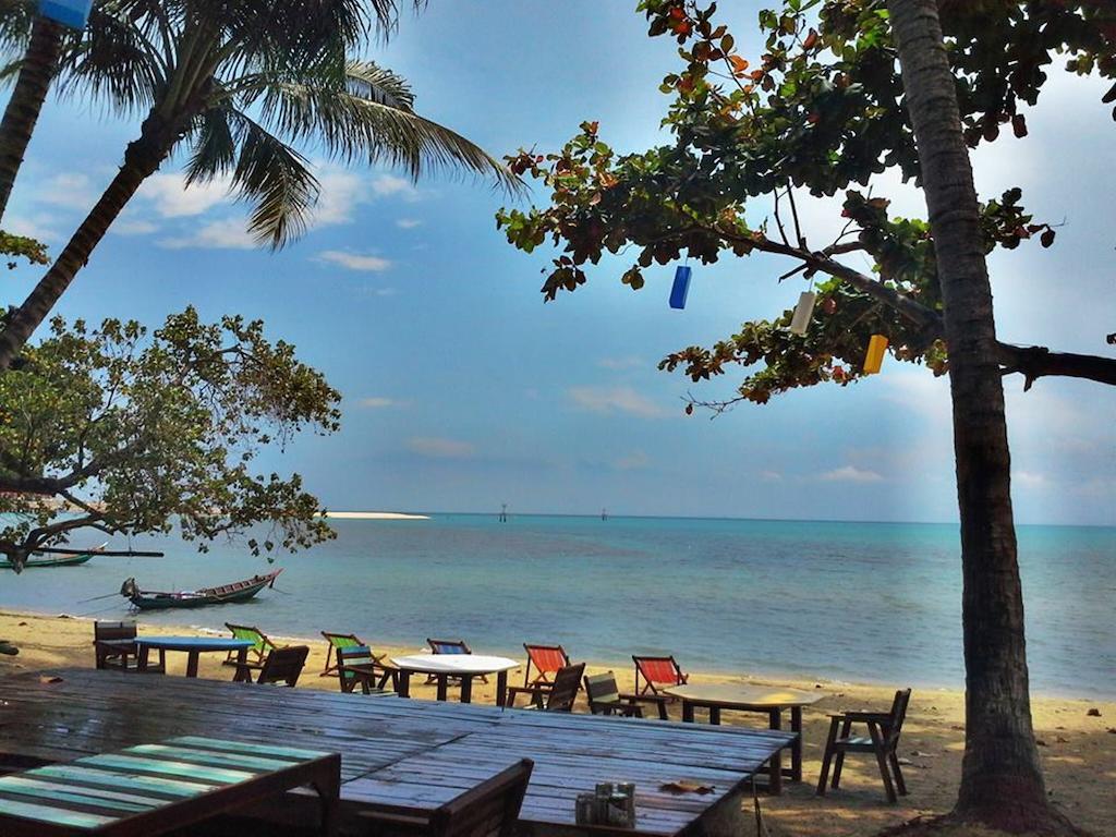 Think & Retro Cafe Lipa Noi Samui Vandrehjem Eksteriør billede